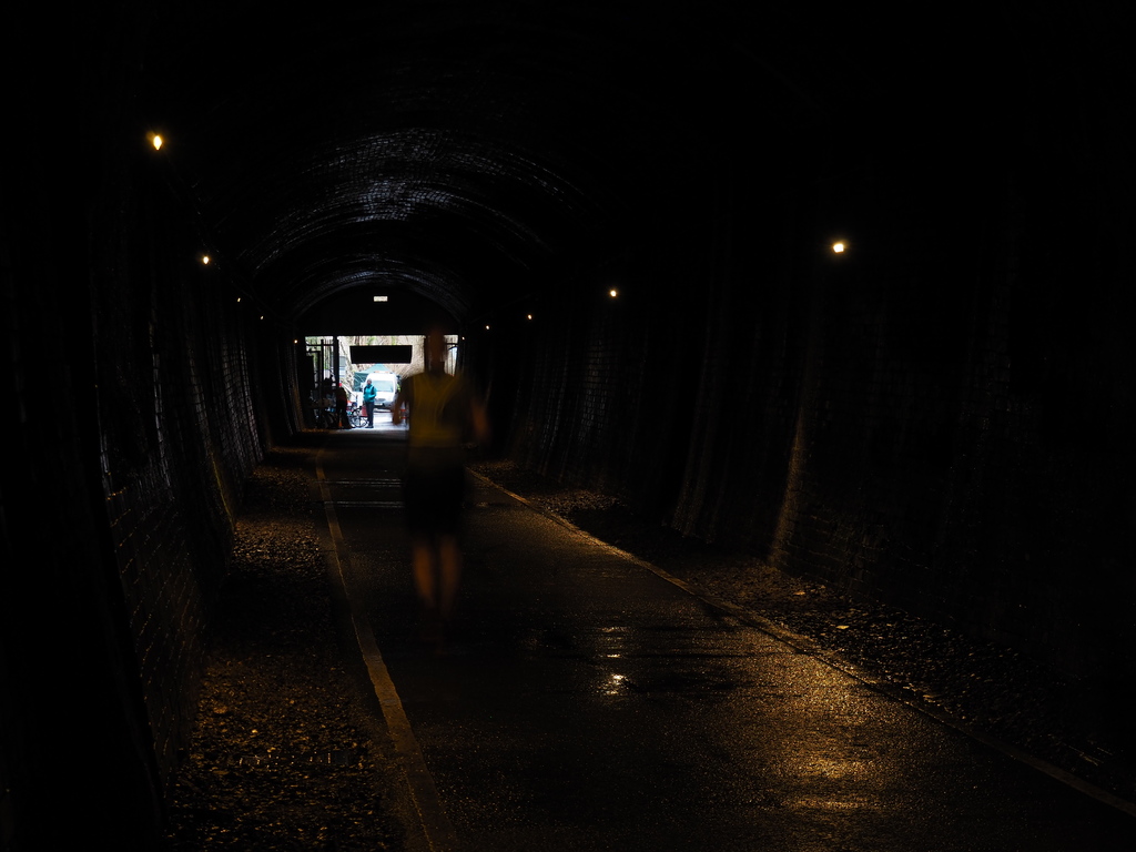 P3060002 ultra runner in the tunnel ultra marathon